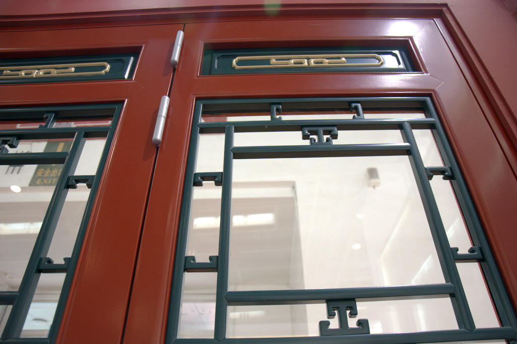 木制門窗如何保養？